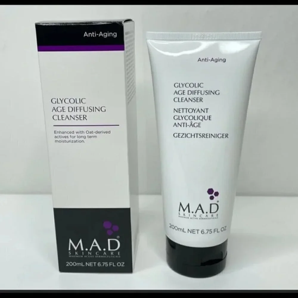 NEW M.A.D Skincare Glycolic Age Diffusing Cleanser NEW In Box skincare face